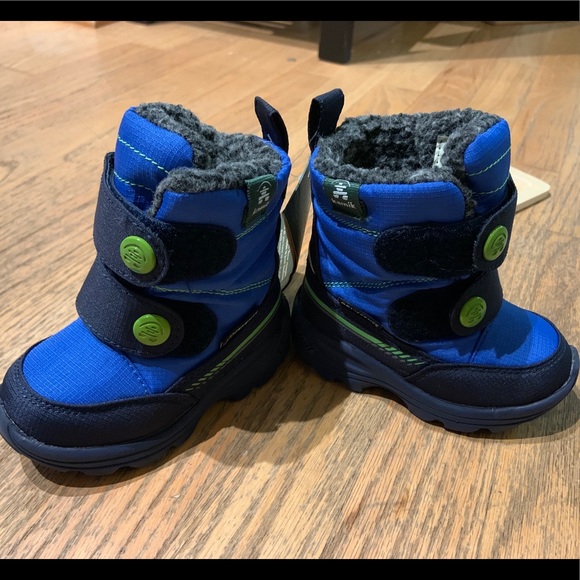 Toddler Kamik Snow Boots size 6 - Picture 3 of 4